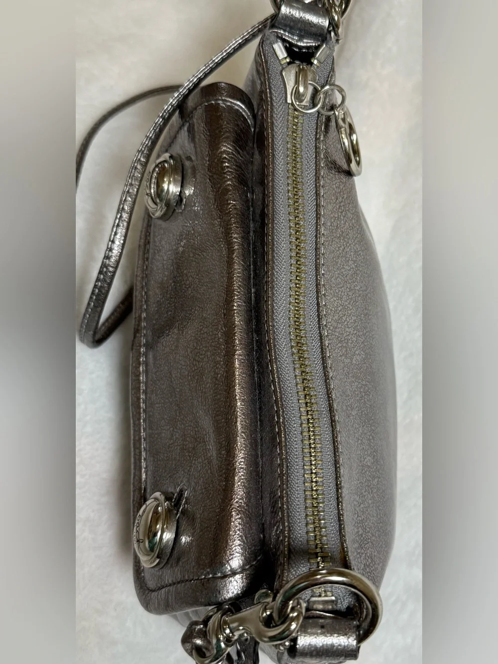 Coach authentic “poppy”